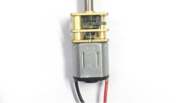 立式傳動齒輪減速機微電機傳動齒輪減速機。